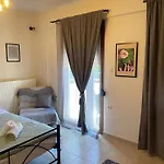Niki's Paradise View *