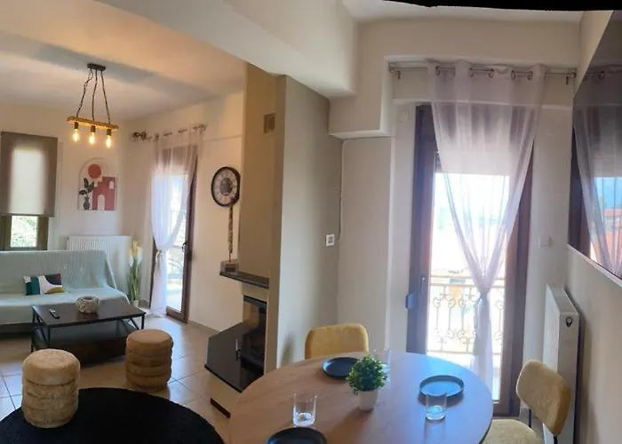 Niki's Paradise View * Taxiarkhis (Aristotelis)